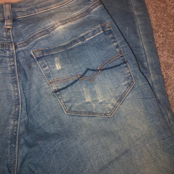 High-Rise Light Wash Denim Jean Legging - Picture 6 of 7